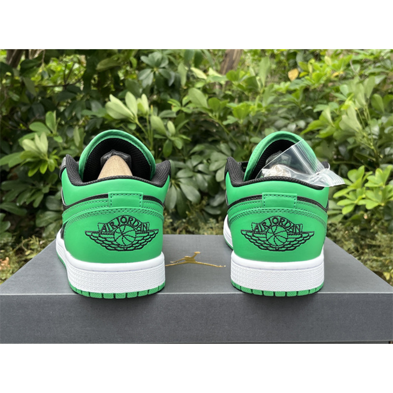 Air Jordan 1 Low Lucky Green
