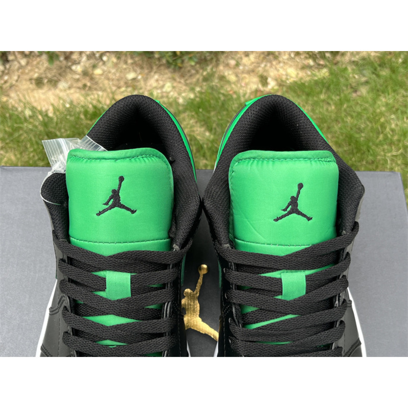 Air Jordan 1 Low Lucky Green