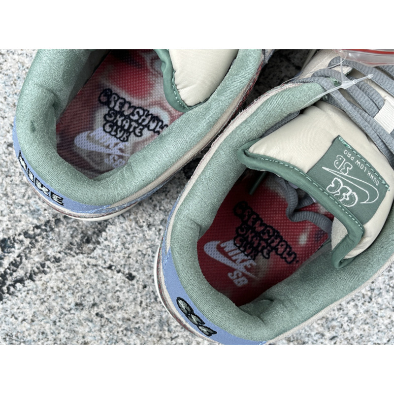 Nike SB Dunk Low x Crenshaw  Light Blue Cedar Sneakers Club Beige