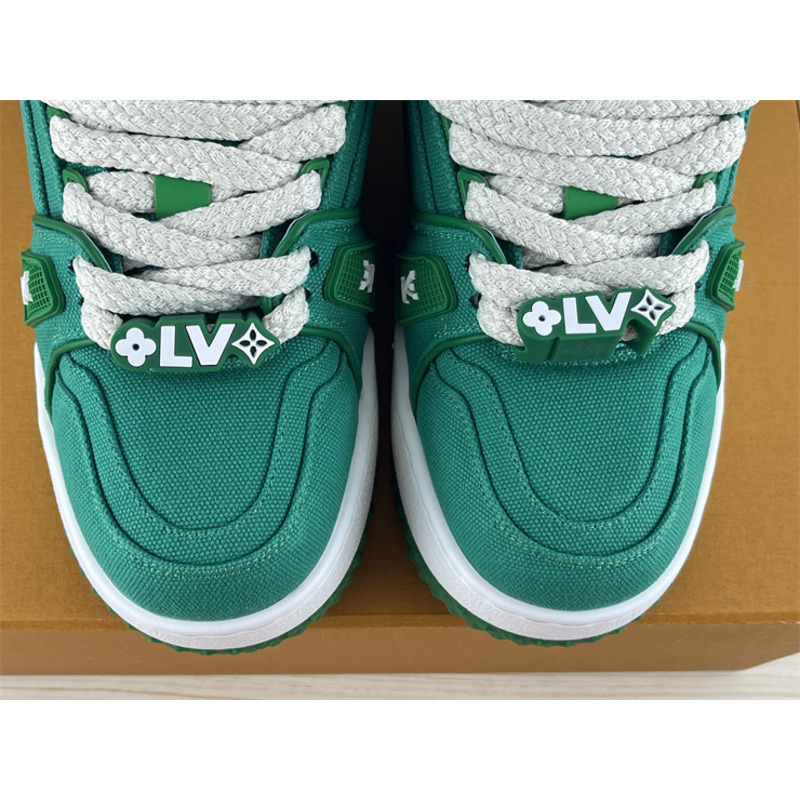 l**is V*t*n trainer maxi sneaker green