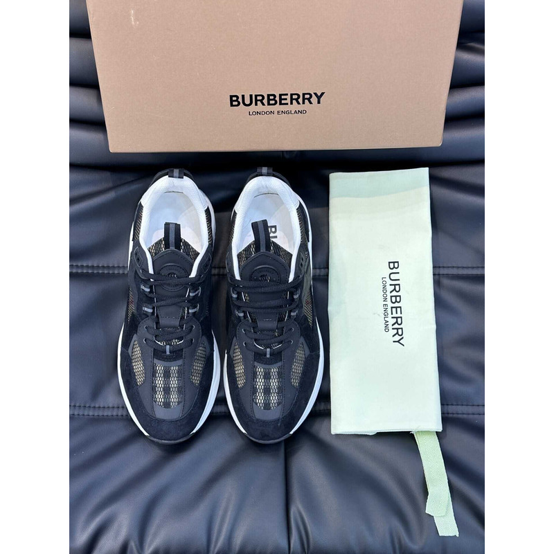 B**rry mens black sean check-print suede low-top sneaker black and gray