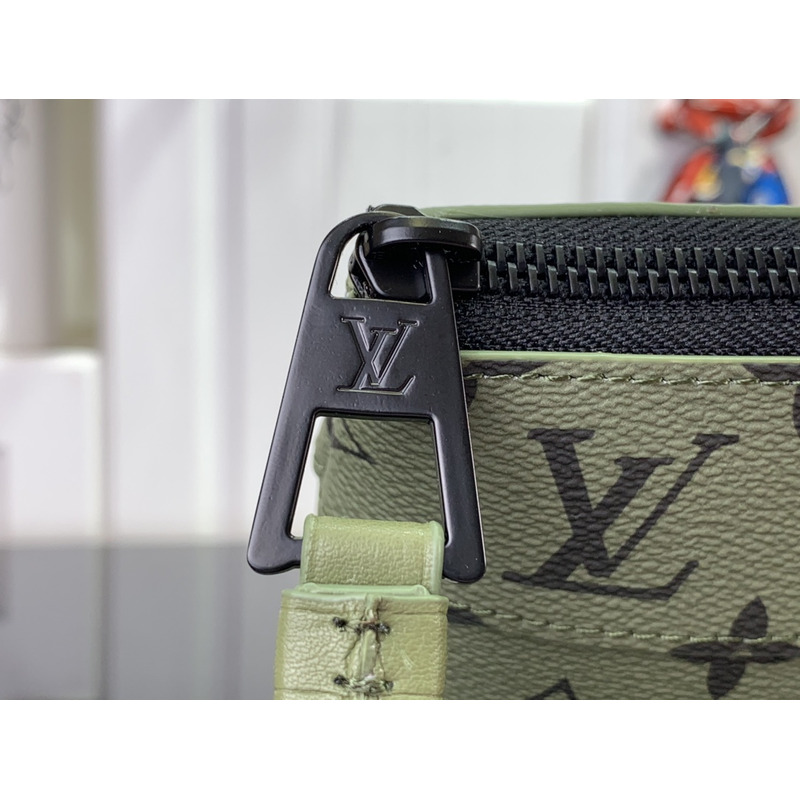 l**is V*t*n pochette voyage souple khaki green