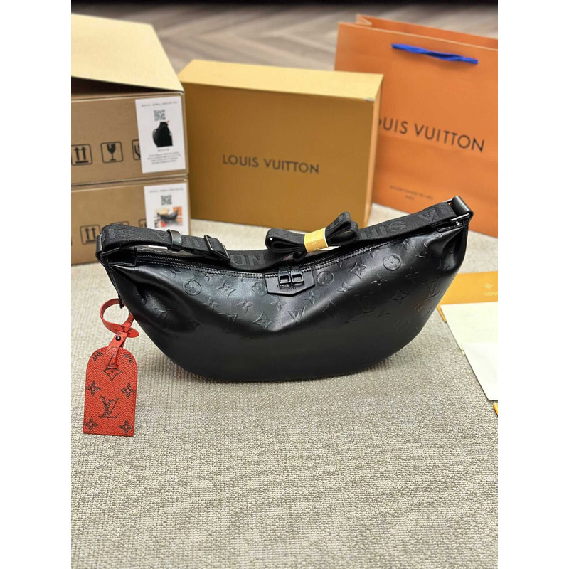 l**is V*t*n lv moon crossbody bag monogram black
