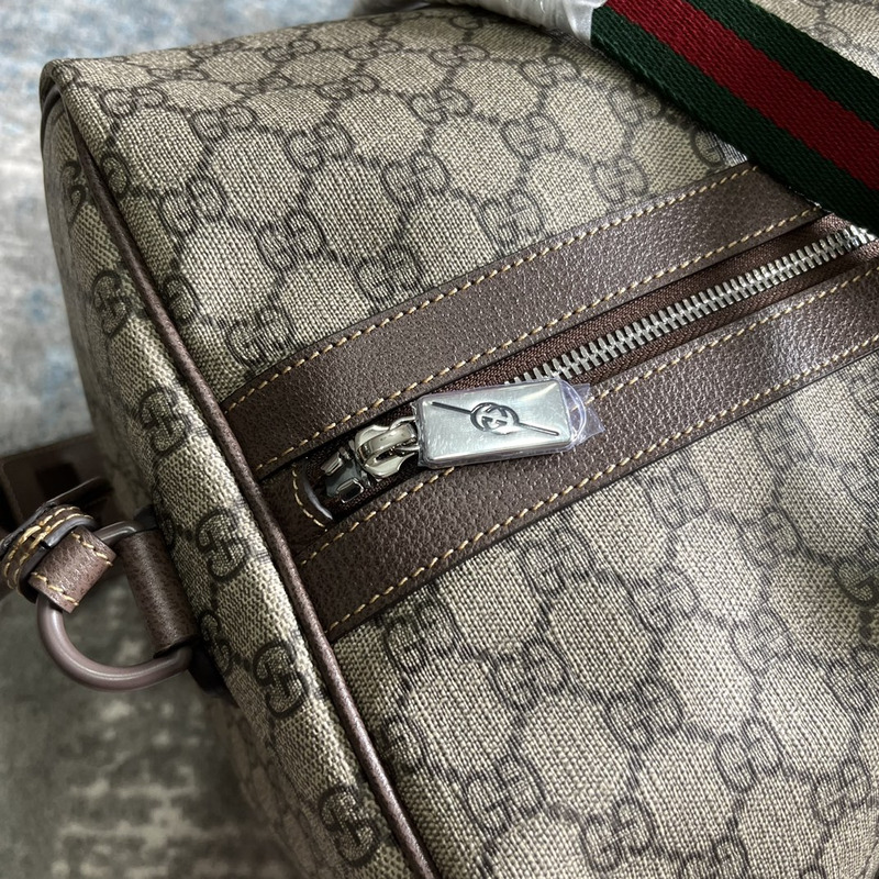 g*u*i  savoy medium duffle bag beige/ebony gg S*p*e canvas with brown leather trim