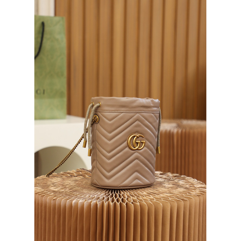 G*u*i gg marmont mini-bucket bag brown