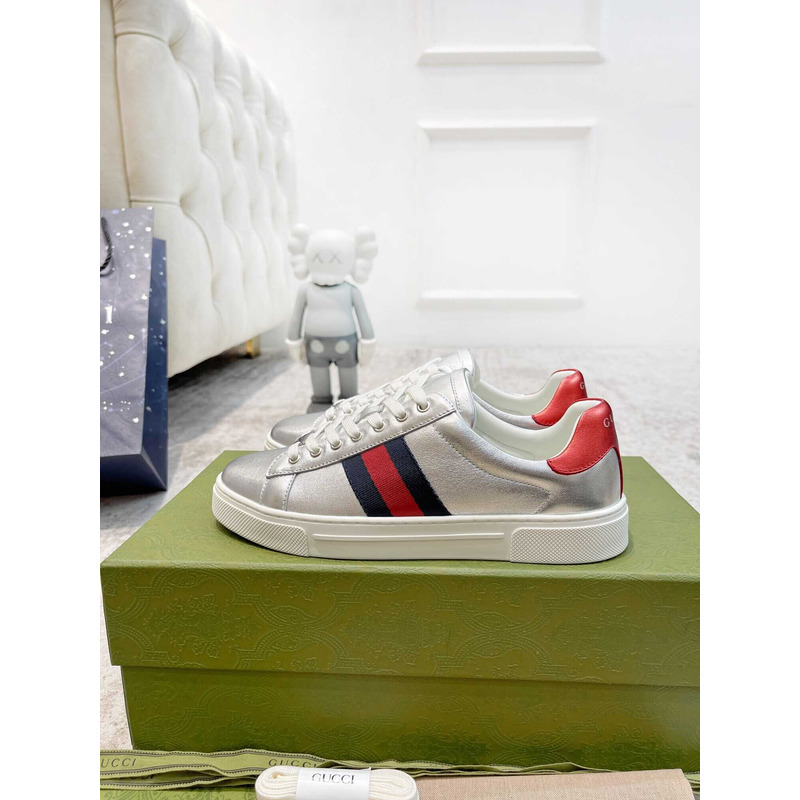 G*u*i ace sneaker with black and red web silver