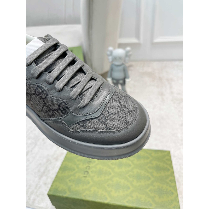 g*u*i damensneaker mit gg grey und grauer gg S*p*e-canvas