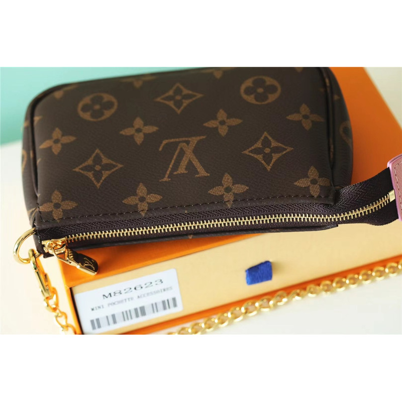 l**is V*t*n pochette accessories mini pink