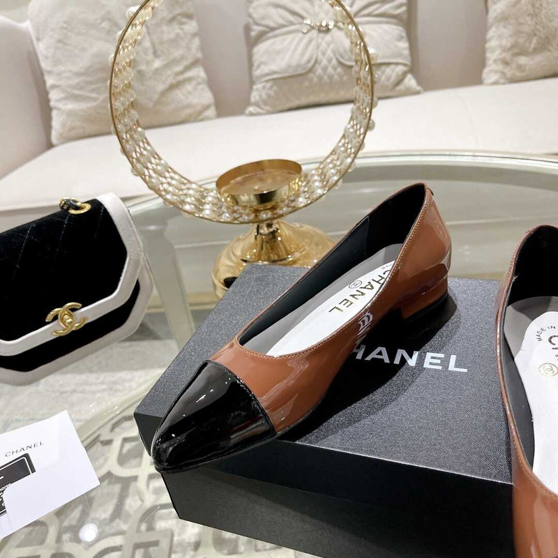 Ch*el flats brown and black