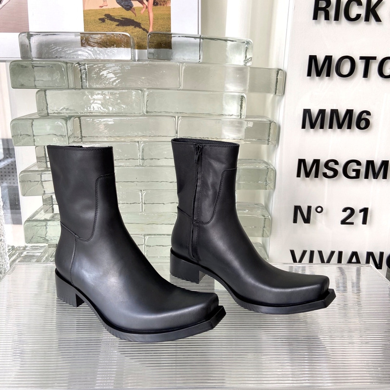 Ba*len*cia*ga inspector square-toe ankle boots black