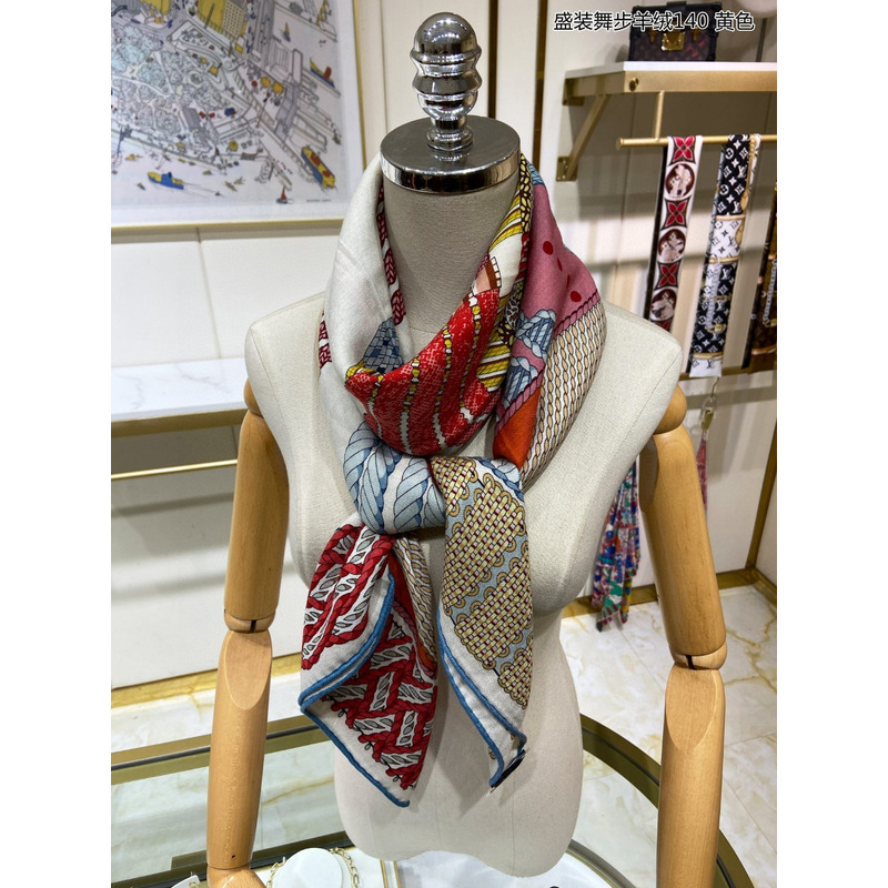 H**mes dressage tressage shawl 140 rose / vert amande / naturel