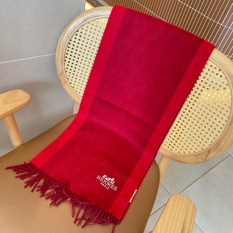 H**mes wool scarf red