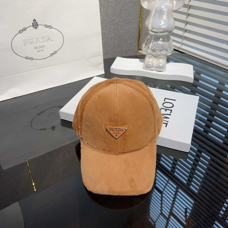 Pra*a  velvet baseball cap brown