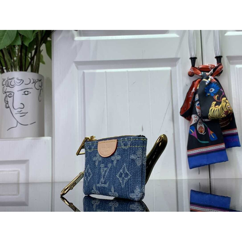 l**is V*t*n key pouch denim blue