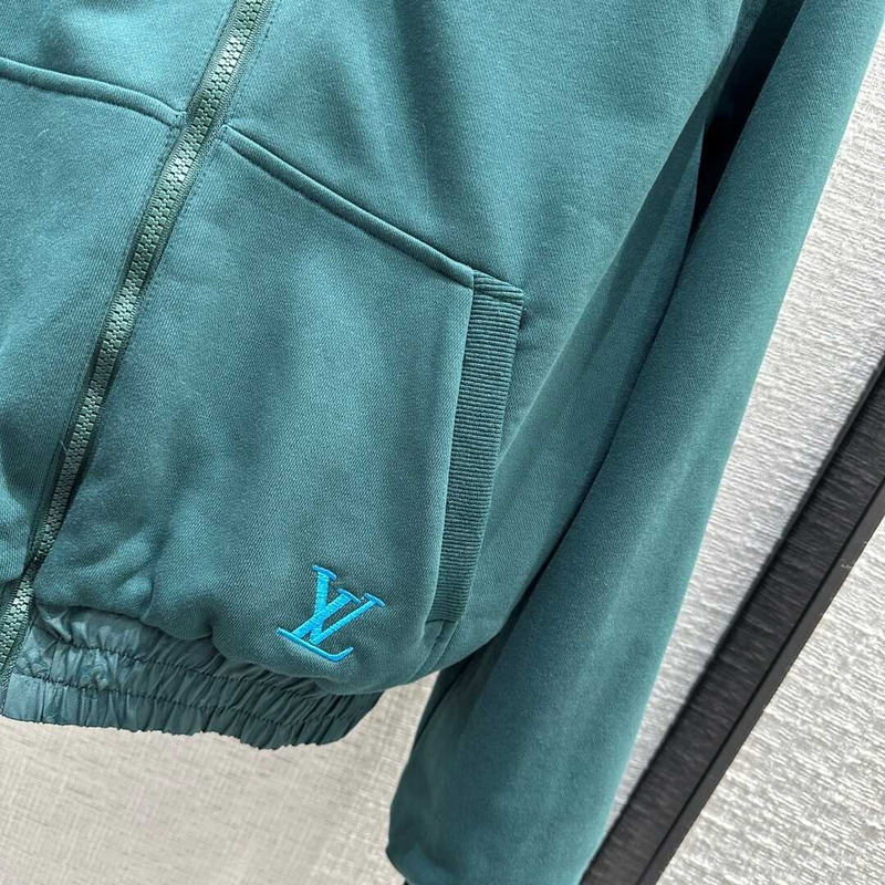 l**is V*t*n zip jacket green