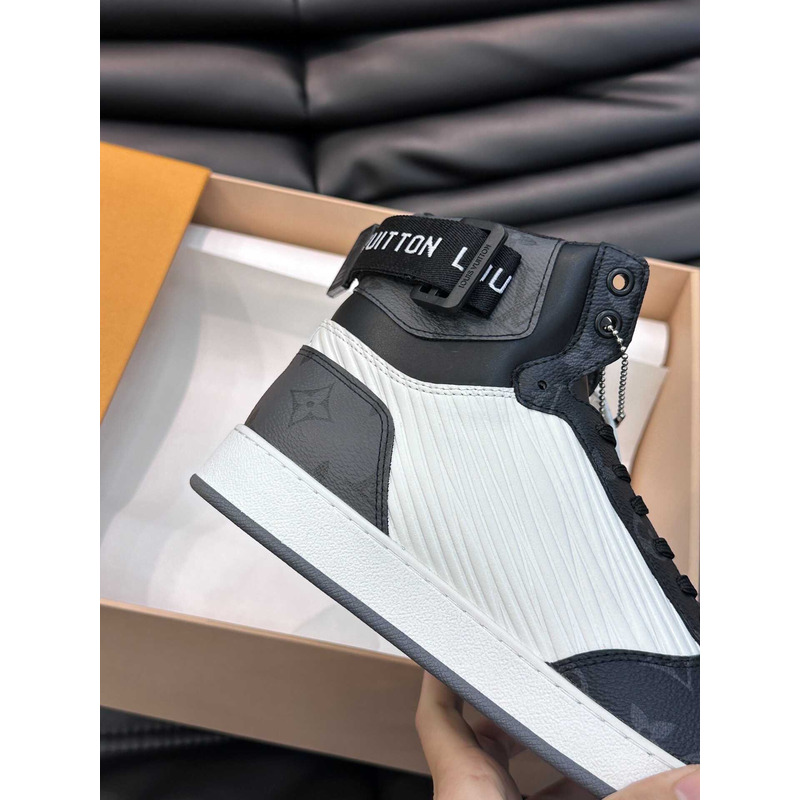 l**is V*t*n rivoli sneaker boot white black