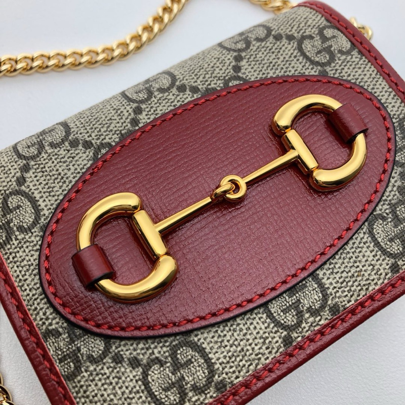 G*u*i horsebit 1955 card case wallet red