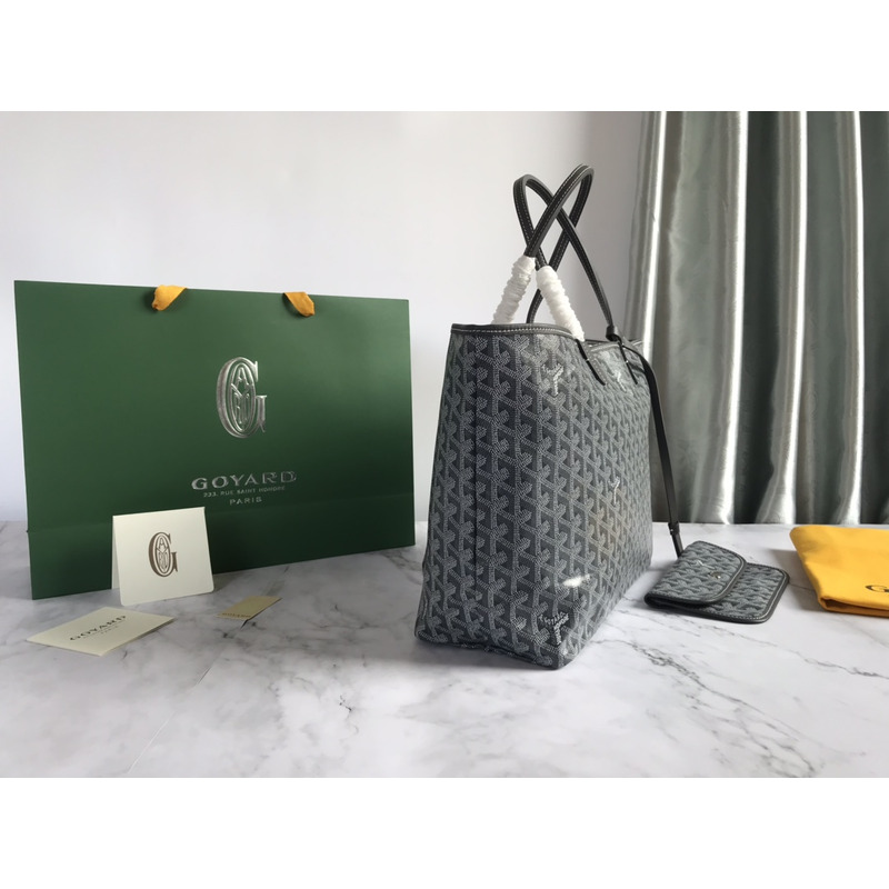 go*ard saint L**is pm bag grey