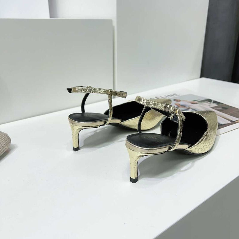 Ce**e kitten with strap triomphe pumps golden