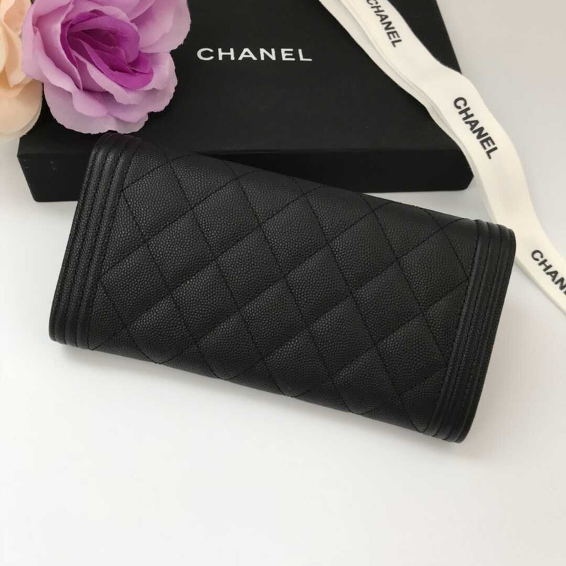 Ch*el caviar quilted large boy gusset flap wallet black