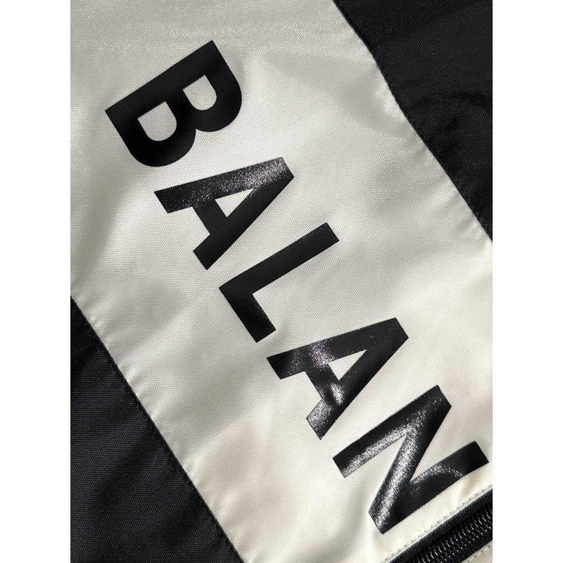 Ba*len*cia*ga zip-up jacket in black