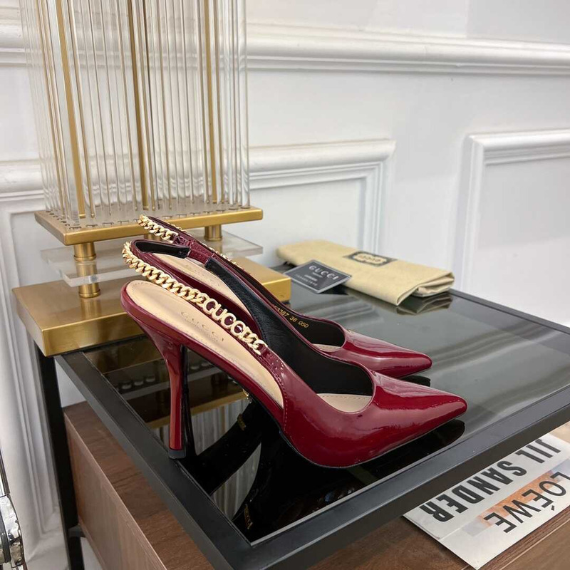 G*u*i signoria slingback pump burgundy
