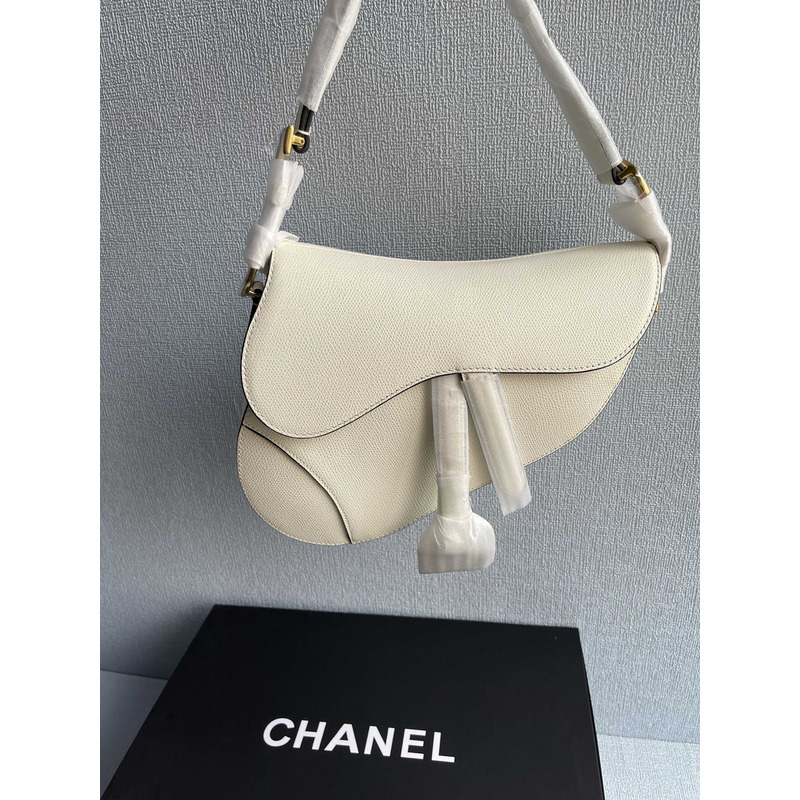 D*or saddle bag with strap