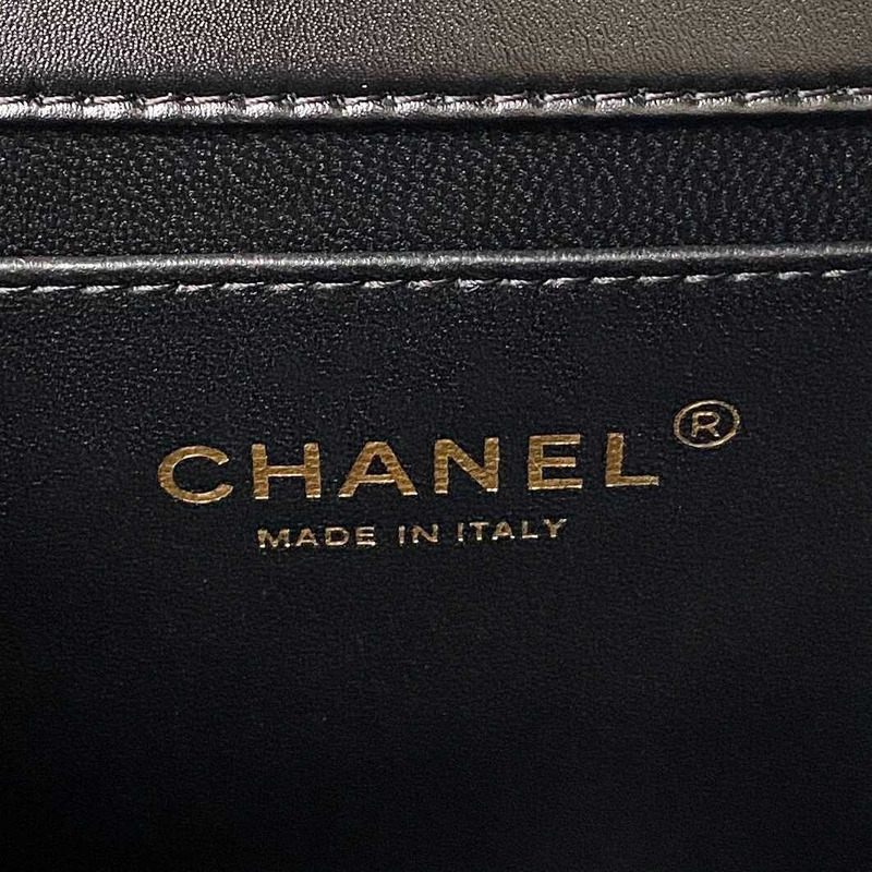 Ch*el classic flap bag in black