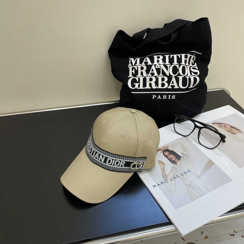 D*or logo baseball cap  apricot
