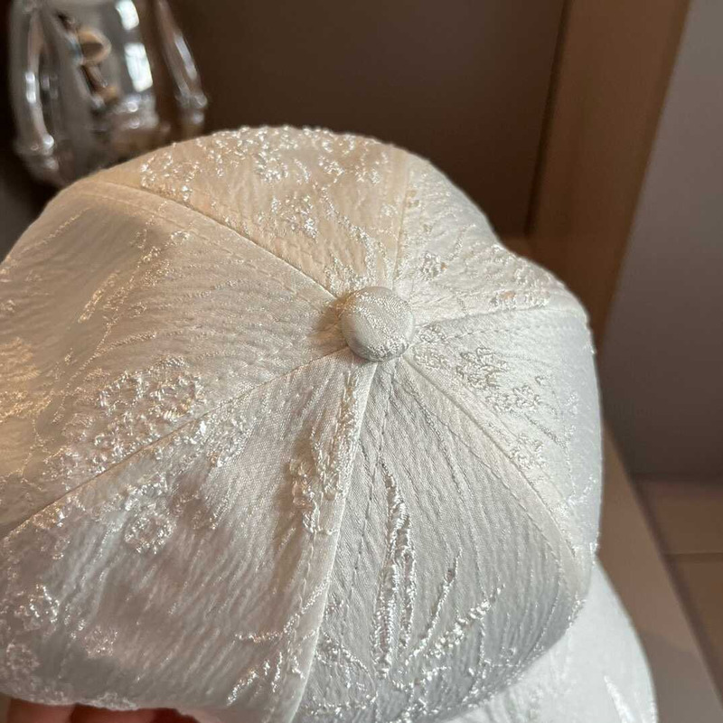 D*or oblique print cap in white