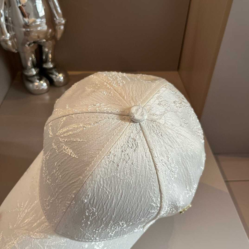 D*or oblique print cap in white