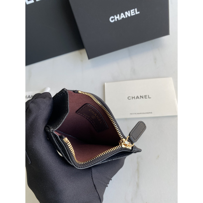 ch*el card holder quilted Di*m*nd lambskin black