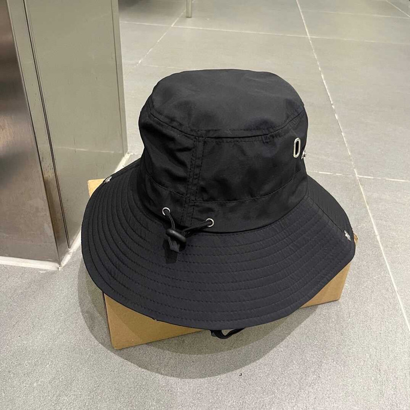 Pra*a wide bucket hat black