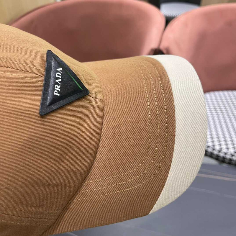 Pra*a  re-nylon baseball cap in white and brown