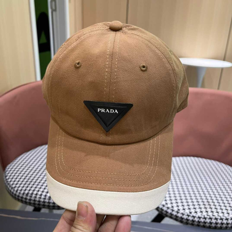 Pra*a  re-nylon baseball cap in white and brown