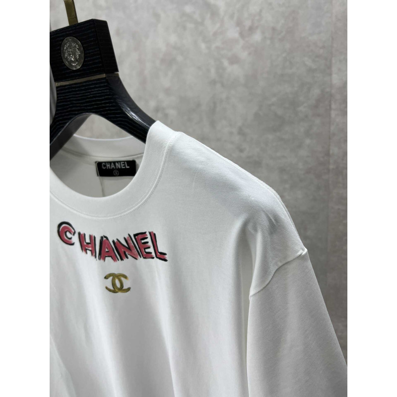 Ch*el logo t shirt white