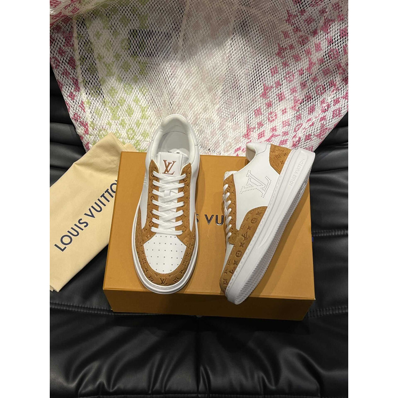 l**is V*t*n beverly hills sneaker