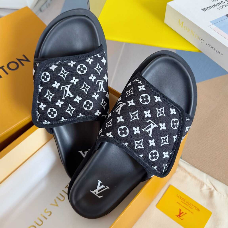 l**is V*t*n miami mule monogram black