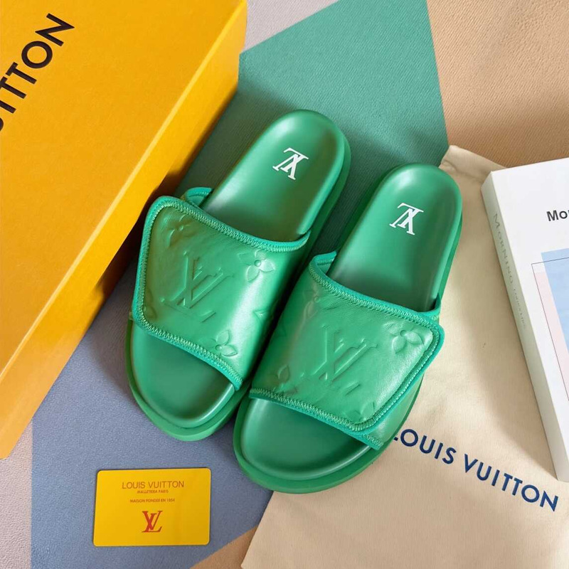 l**is V*t*n miami mule green