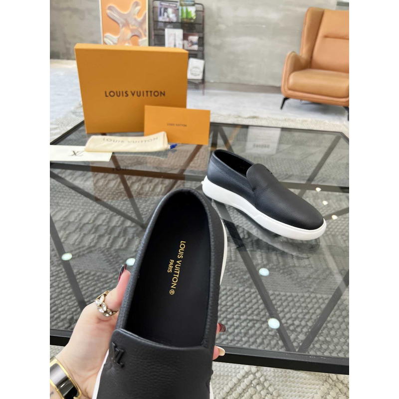 l**is V*t*n pacific loafer - shoes in black