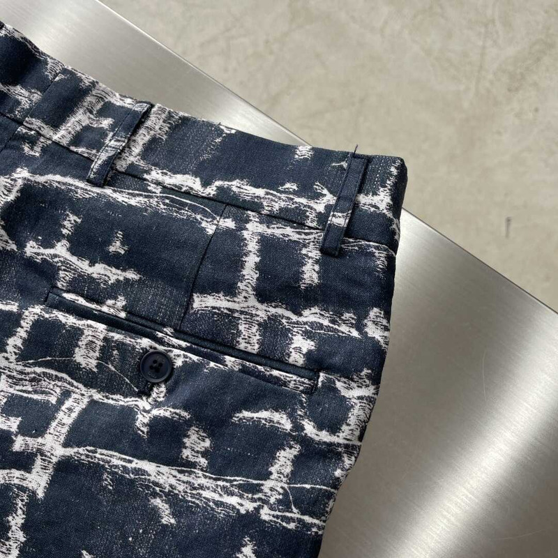 F**di dark blue ff denim short pants