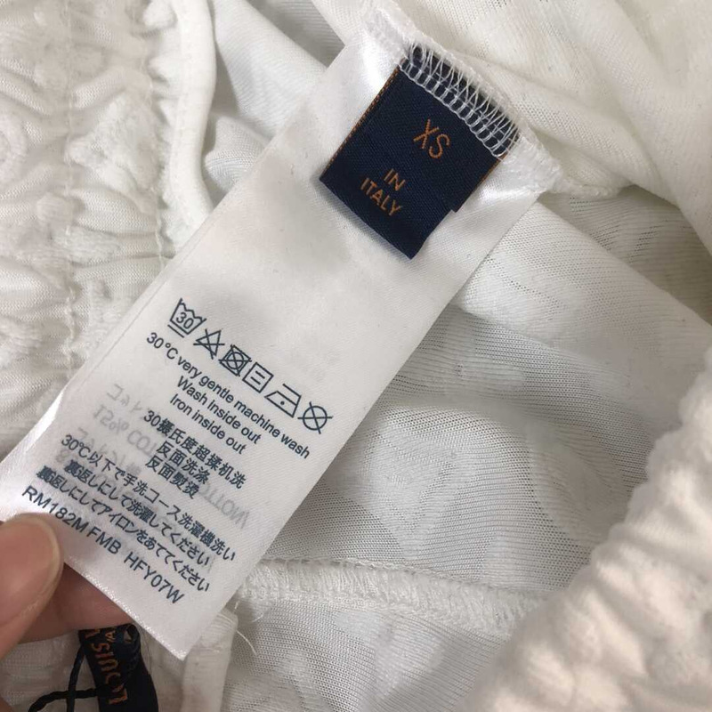 l**is V*t*n damier short white
