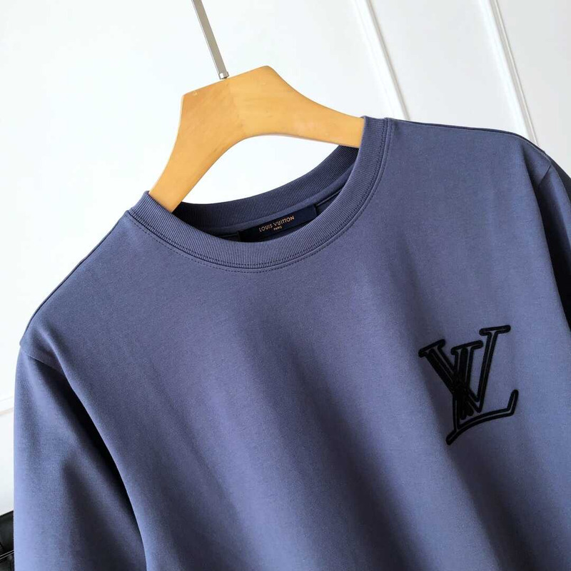 l**is V*t*n embroidered logo t-shirt blue