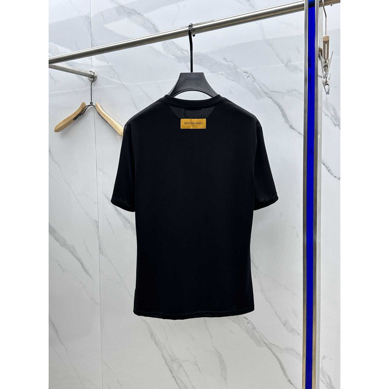 l**is V*t*n neckline logo embroidered t-shirt black