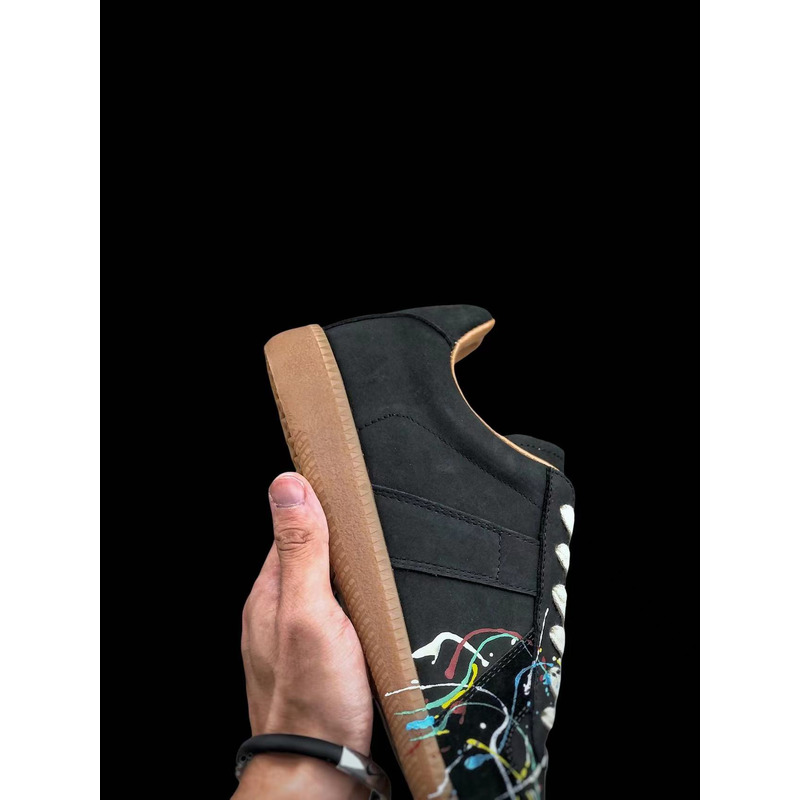 ma*s*n Ma*i*la paint drop sneakers black