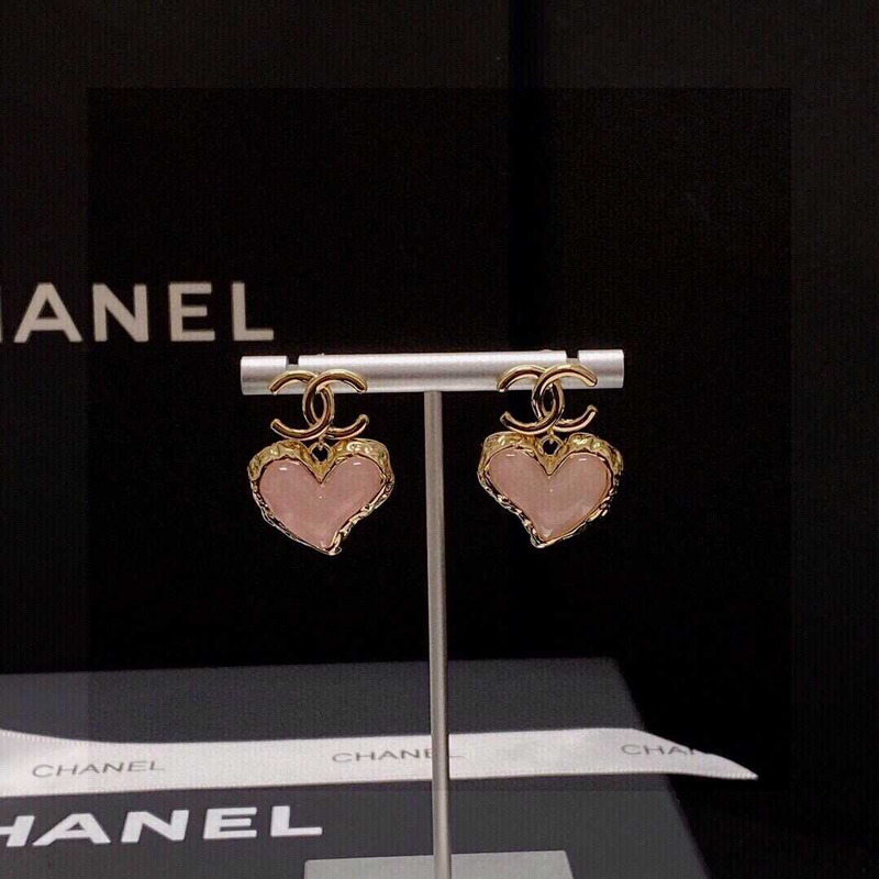 Ch*el love rhinestone earrings gold logo pink