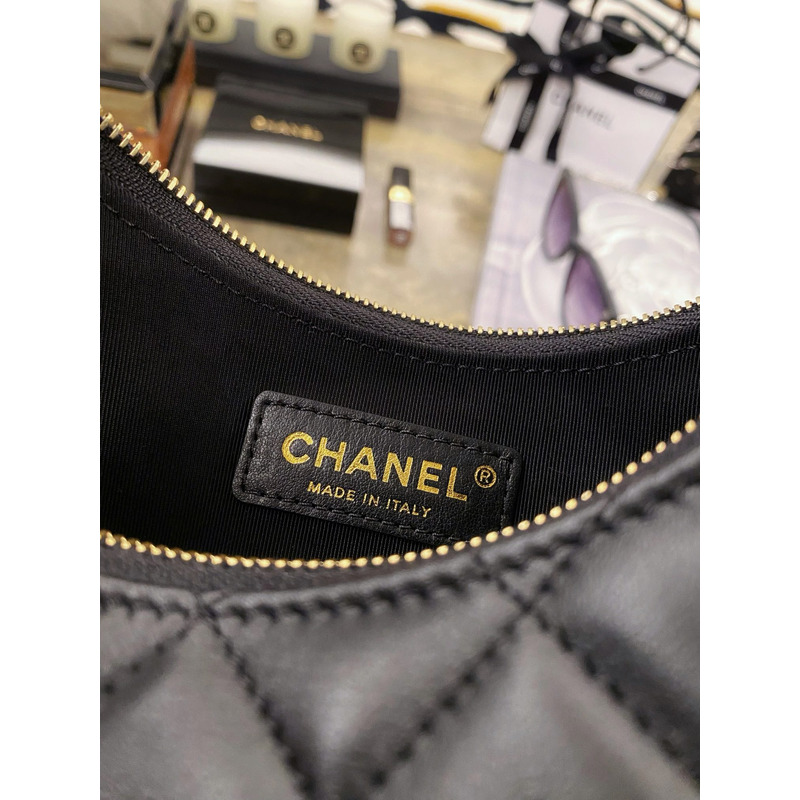 Ch*el small hobo chain shoulder bag lambskin black