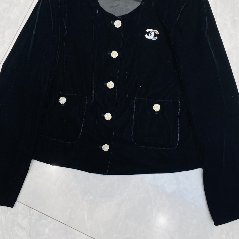 Ch*el logo embroidered short jacket black