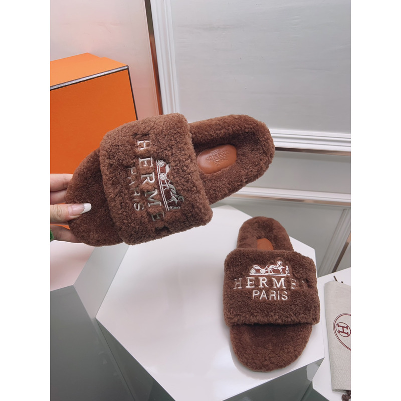 Hermès Logo Embroidered Fur Slippers Coffee