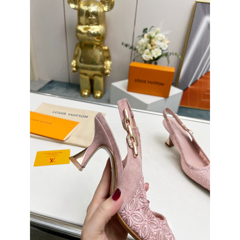 l**is V*t*n slingback pump in pink